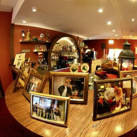 I Restauracja 3*