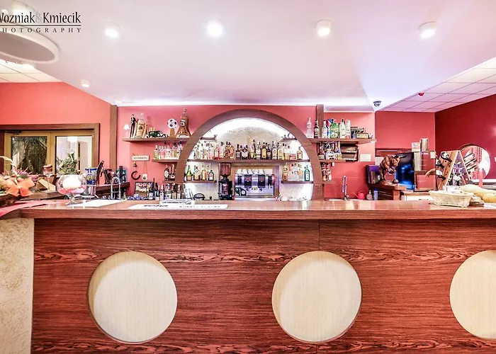 I Restauracja 호텔 Złoty Las